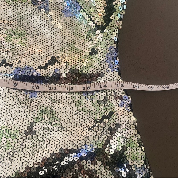 ⭐️ VERSACE— Stunning Sequined Dress, Blue/ Green/Silvery floral. GORGEOUS ! ⭐️ - Picture 15 of 17